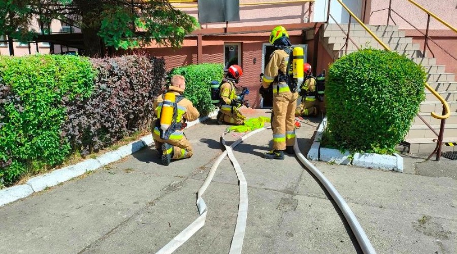 cwiczenia strazaków szpital nowy dwor gd2