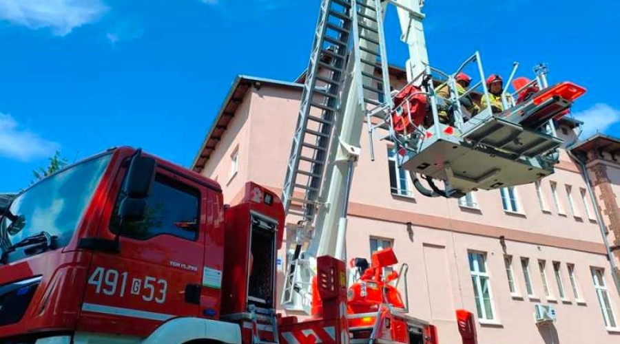 cwiczenia strazaków szpital nowy dwor gd5