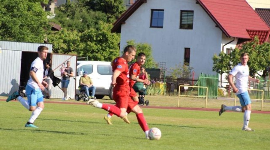 Niestety przegrywamy spotkanie z drużyną KS Skorzewo.33