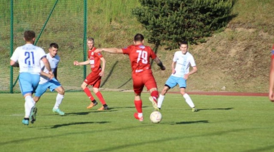 Niestety przegrywamy spotkanie z drużyną KS Skorzewo.45