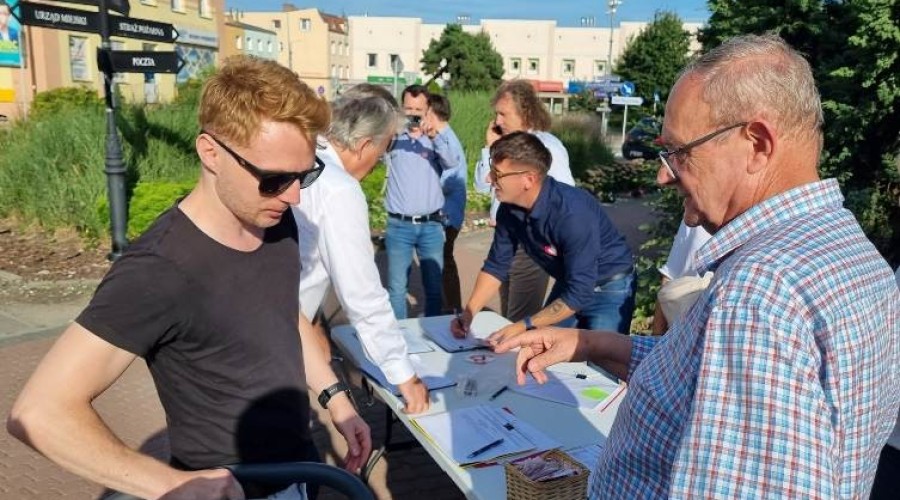 369042073_1542076773199439_5566215390669081182_n