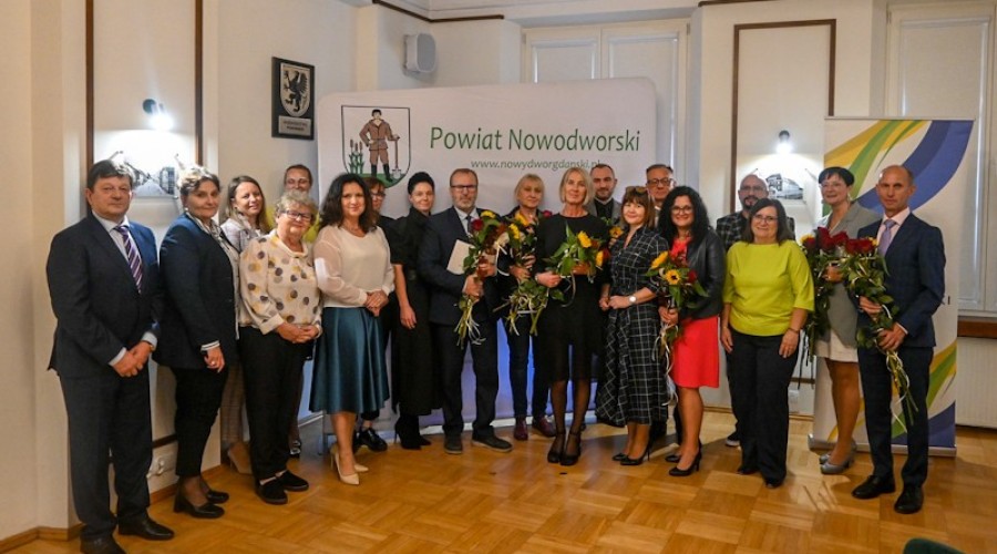 dzien edukacji narodowej powiat nowodworski