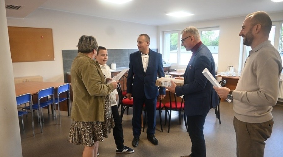  laptopy dla uczniów sosw (6)