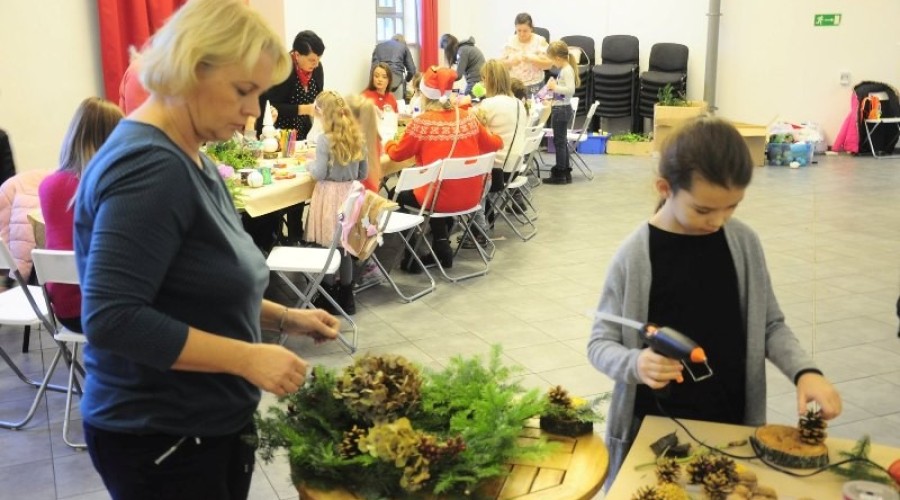 Fabryka Ozdób Choinkowych 2019 (13)