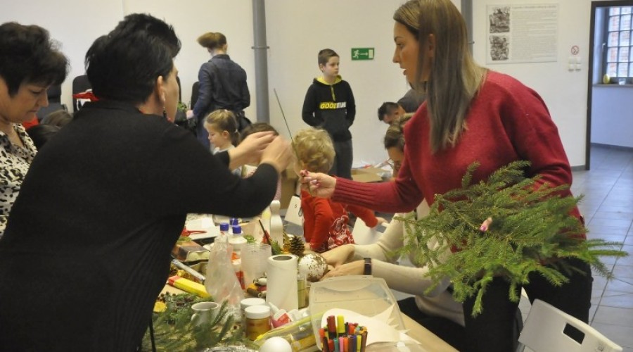 Fabryka Ozdób Choinkowych 2019 (15)
