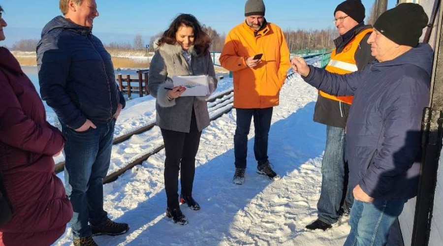 Remont zabytkowego, obrotowego mostu kolejowego w Rybinie zakończony (19)