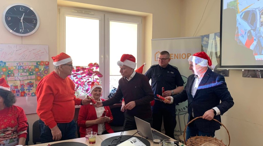 mikolajki żuławski klub seniora (8)