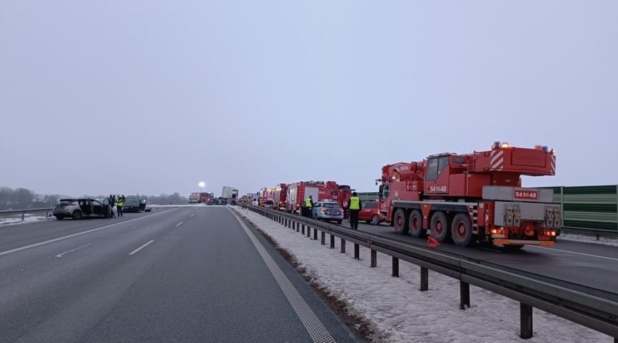 thumbnail_4c0d8308-600f-44b1-b464-5795326353cf