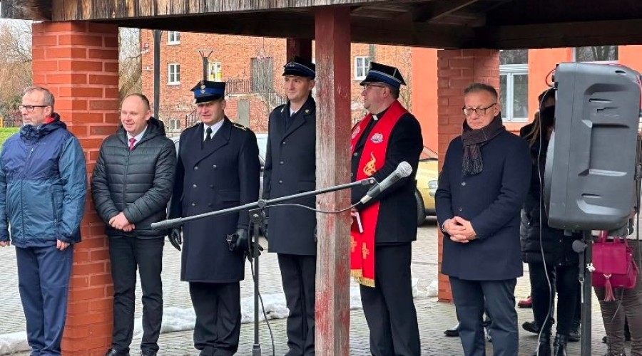 nowy samochod dla osp nowy dwór gd (7)