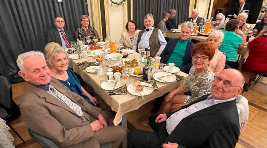 karnawalowy bal seniora24