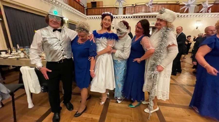 karnawalowy bal seniora36