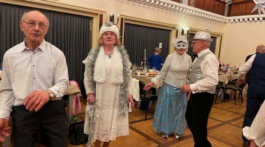 karnawalowy bal seniora43