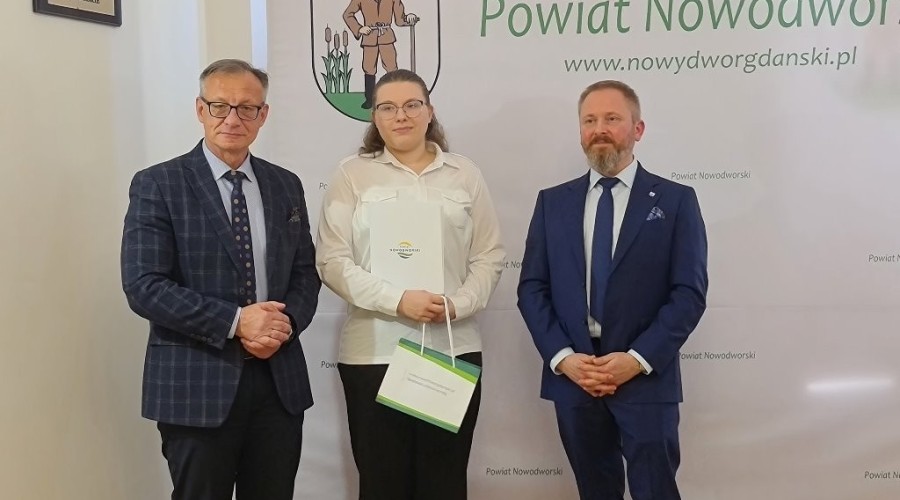 Nagrody sportowe Powiatu Nowodworskiego wręczone. (23)