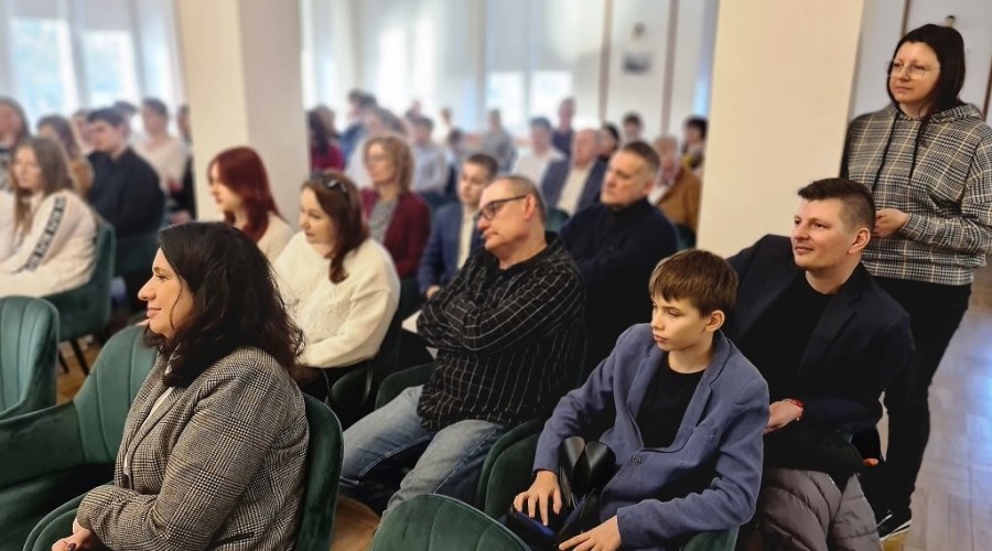 Nagrody sportowe Powiatu Nowodworskiego wręczone. (24)