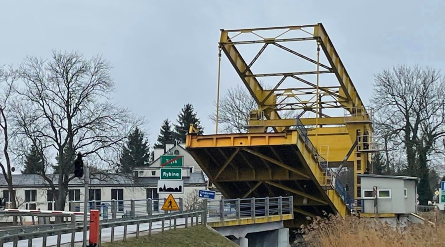 awaria mostu w rybinie (1)