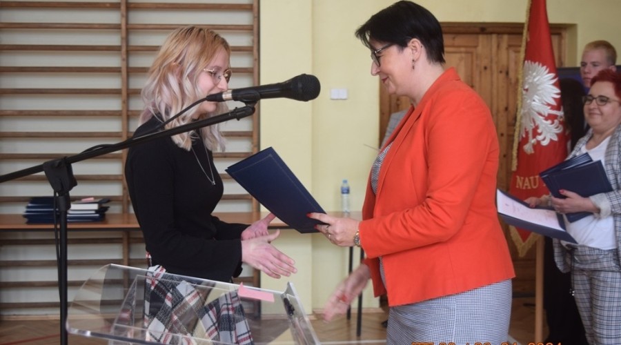 zespol szkol koniec roku (16)