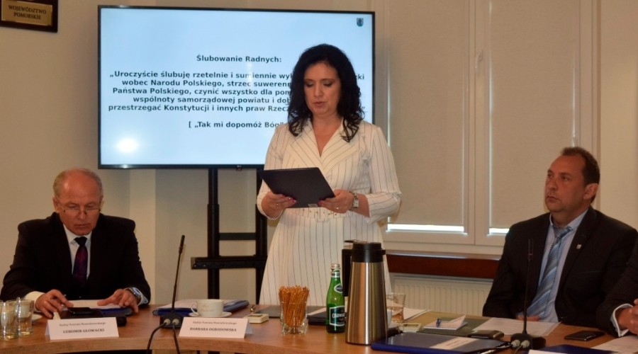 slubowanie wybory starosty powiat nowodworski018