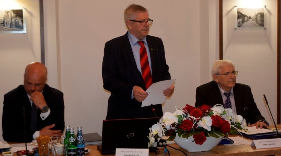 slubowanie wybory starosty powiat nowodworski020