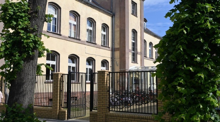 Nowy Dwór Gdański. Rozpoczęły się prace remontowe w Liceum Ogólnokształcącym. (1)