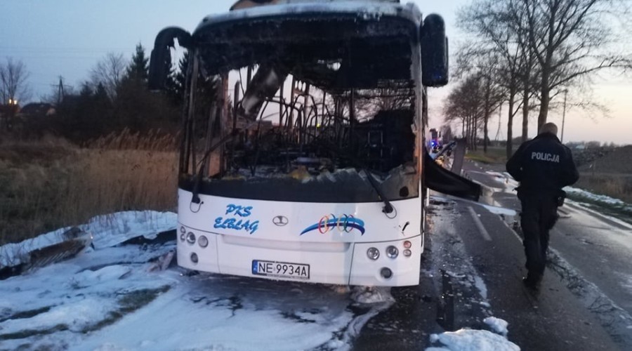 pozar autobusu fot. mateusz korczyc osp ndg  (7)