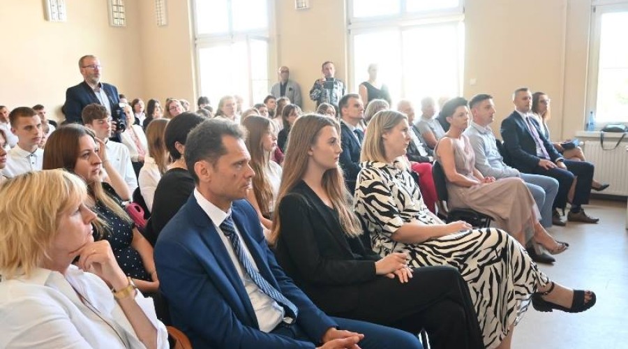 zakonczenie roku liceum ndg (14)