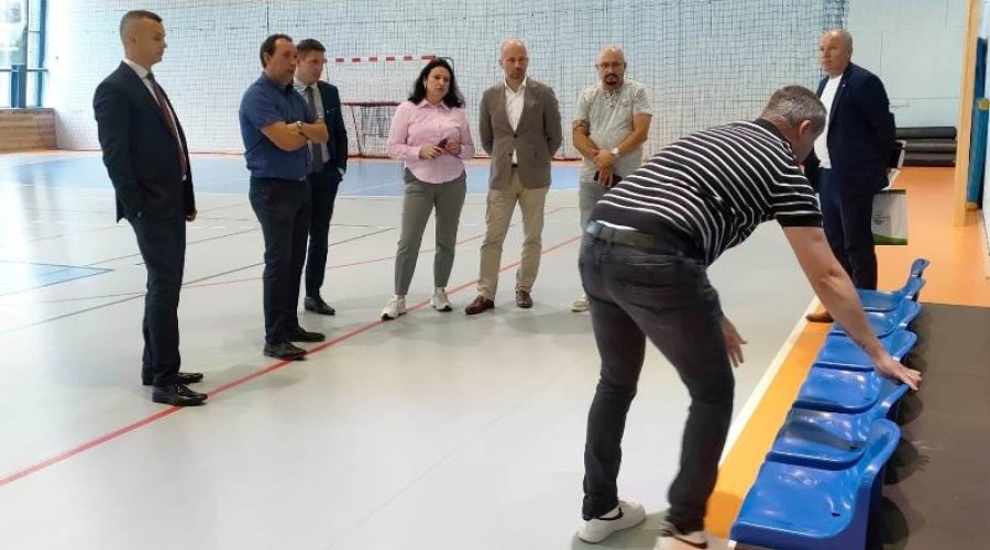 POWIAT NOWODWORSKI BUDOWA HALI4