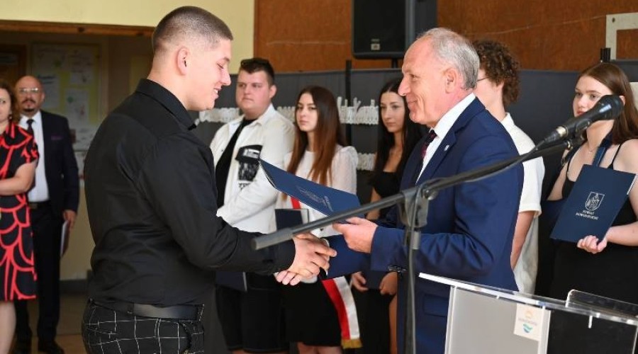 zakonczenie roku szkolnego zespol szkol 2023- 2024 (12)