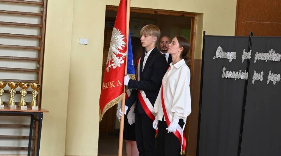 zakonczenie roku szkolnego zespol szkol 2023- 2024 (17)