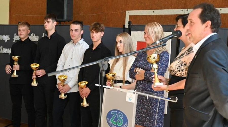 zakonczenie roku szkolnego zespol szkol 2023- 2024 (5)