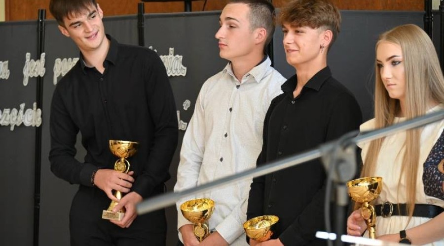 zakonczenie roku szkolnego zespol szkol 2023- 2024 (6)