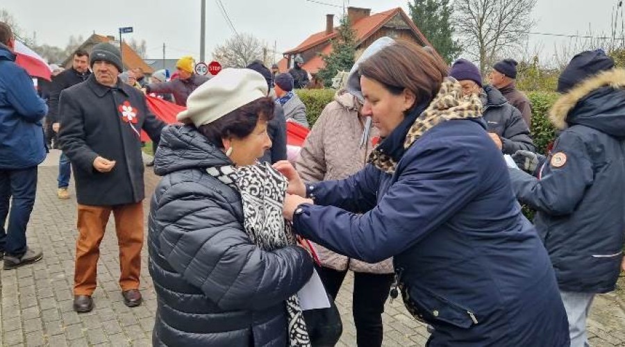 Mieszkańcy Gminy Sztutowo uczcili Święto Niepodległości (14)