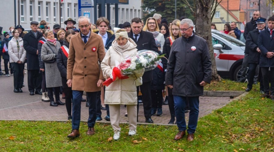 narodowe swieto niepodległosci w nowym dworze gd (54)