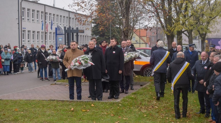 narodowe swieto niepodległosci w nowym dworze gd (71)