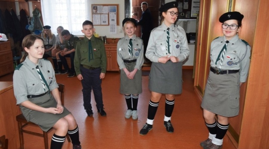 harcerze straż kościół stegna07