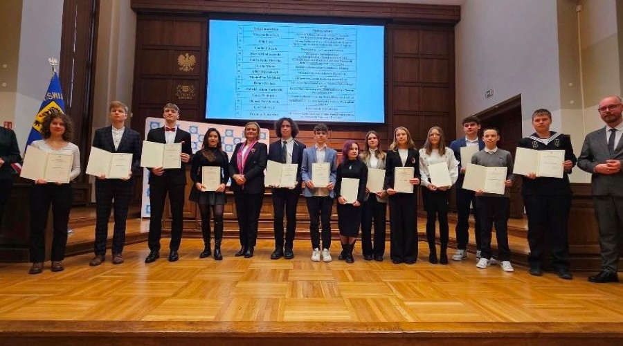 Uczeń Liceum w Nowym Dworze Gdańskim Stypendystą Prezesa Rady Ministrów