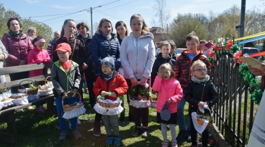 Święcenie pokarmów Rybina 2019 (1,1) (10)