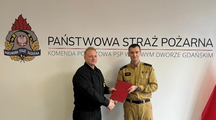 Mianowanie strażaków do służby stałej w Komendzie Powiatowej PSP w Nowym Dworze Gdańskim (3)