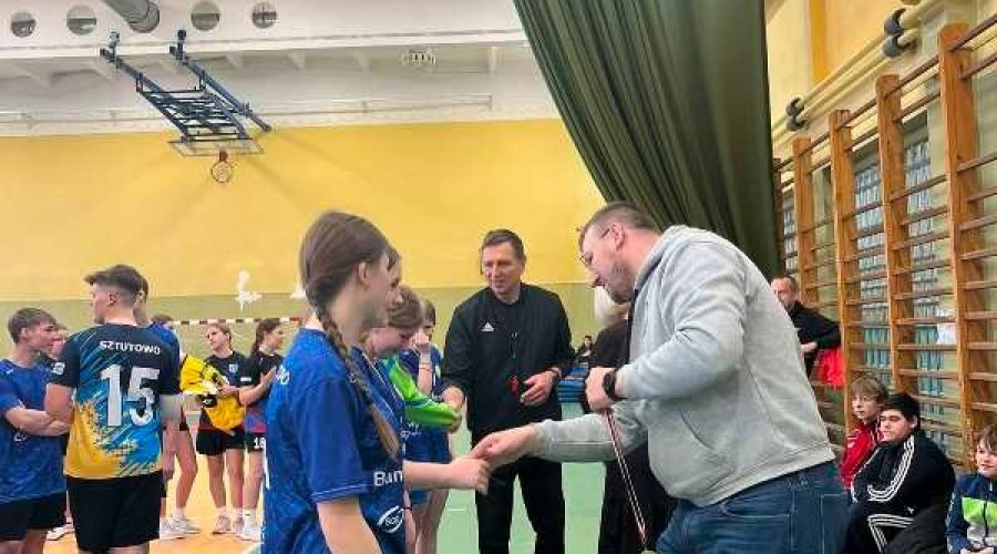 Mistrzostwa Powiatu w Piłce Ręcznej w Sztutowie (4)