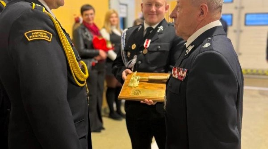 Przejście na zaopatrzenie emerytalne asp. Krzysztofa Ćwieka - Zastępcy Dowódcy Jednostki Ratowniczo Gaśniczej (6)