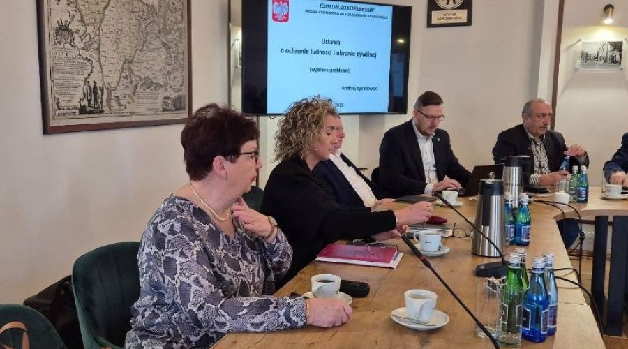 Powiat Nowodworski. Szkolenie z zakresu ochrony ludności i obrony cywilnej (4)