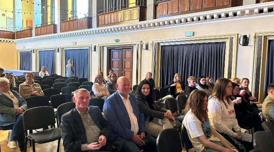 493410336_998139885833216_5621578044808239836_n