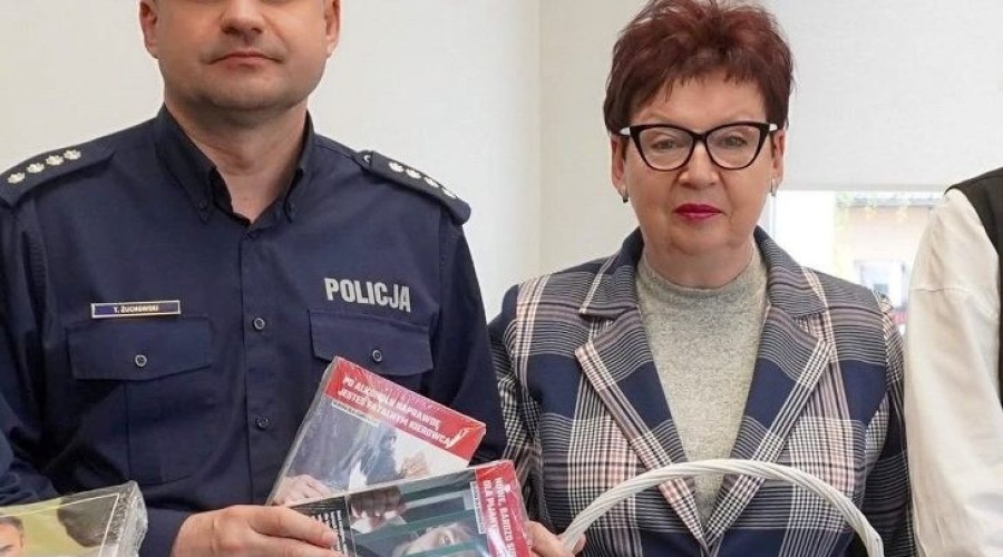 Spotkanie w Urzędzie Gminy Stegna z przedstawicielami Policji