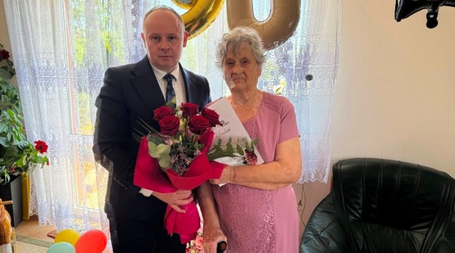 Pani Janina Ludwiczuk świętuje 90. urodziny (1)
