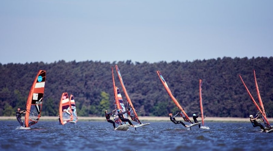 499864891_1298942895572713_6416426014781135255_n