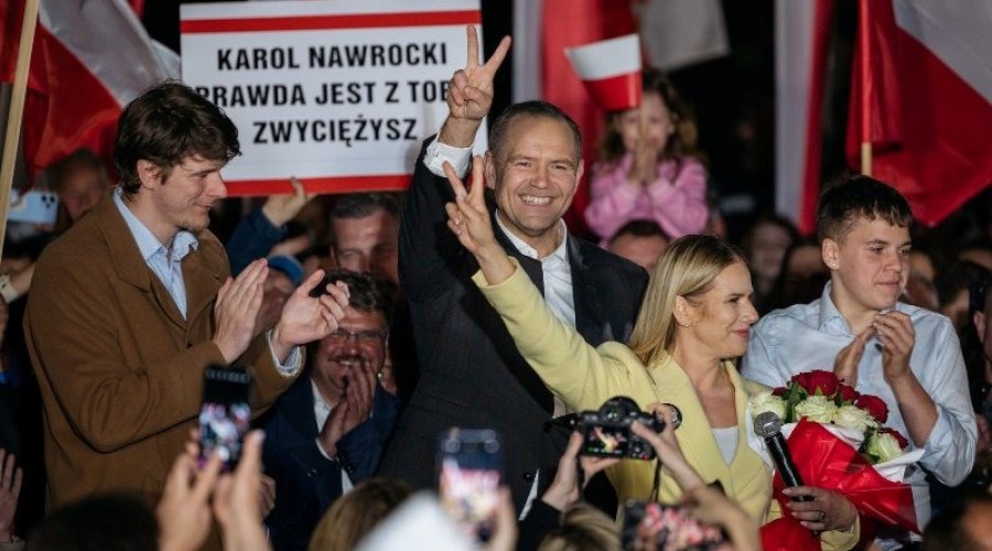 KAROL NAWROCKI (11)
