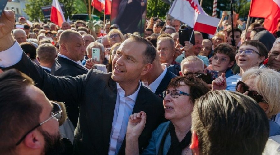 KAROL NAWROCKI (7)