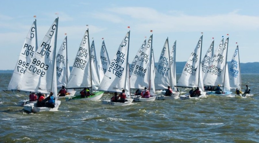 Krynica Morska. Regaty Pucharu Polskiego Stowarzyszenia Klasy Cadet za nami (1)