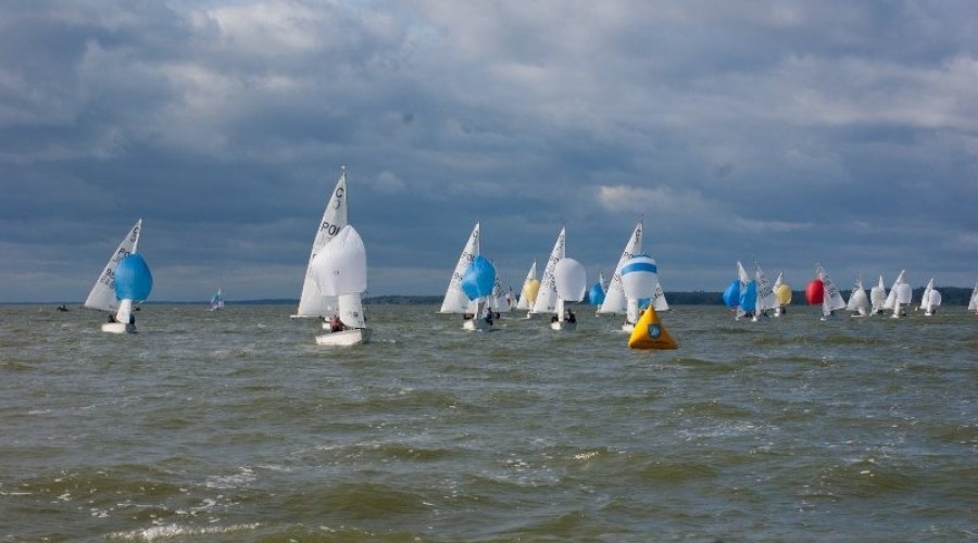 Krynica Morska. Regaty Pucharu Polskiego Stowarzyszenia Klasy Cadet za nami (2)