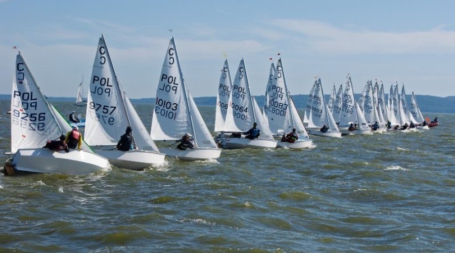 Krynica Morska. Regaty Pucharu Polskiego Stowarzyszenia Klasy Cadet za nami (4)