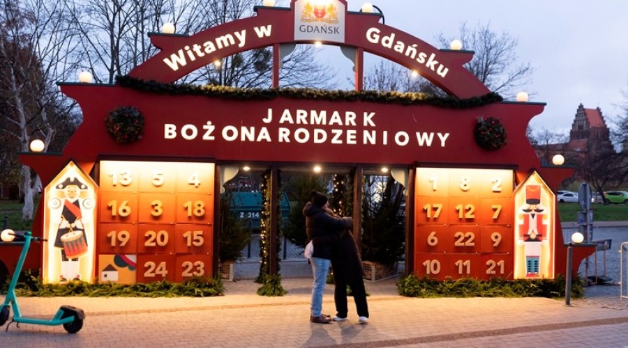 gcm_download_2500_2025_11_21_jarmark_bozonarodzeniowy_025_54b4e77d